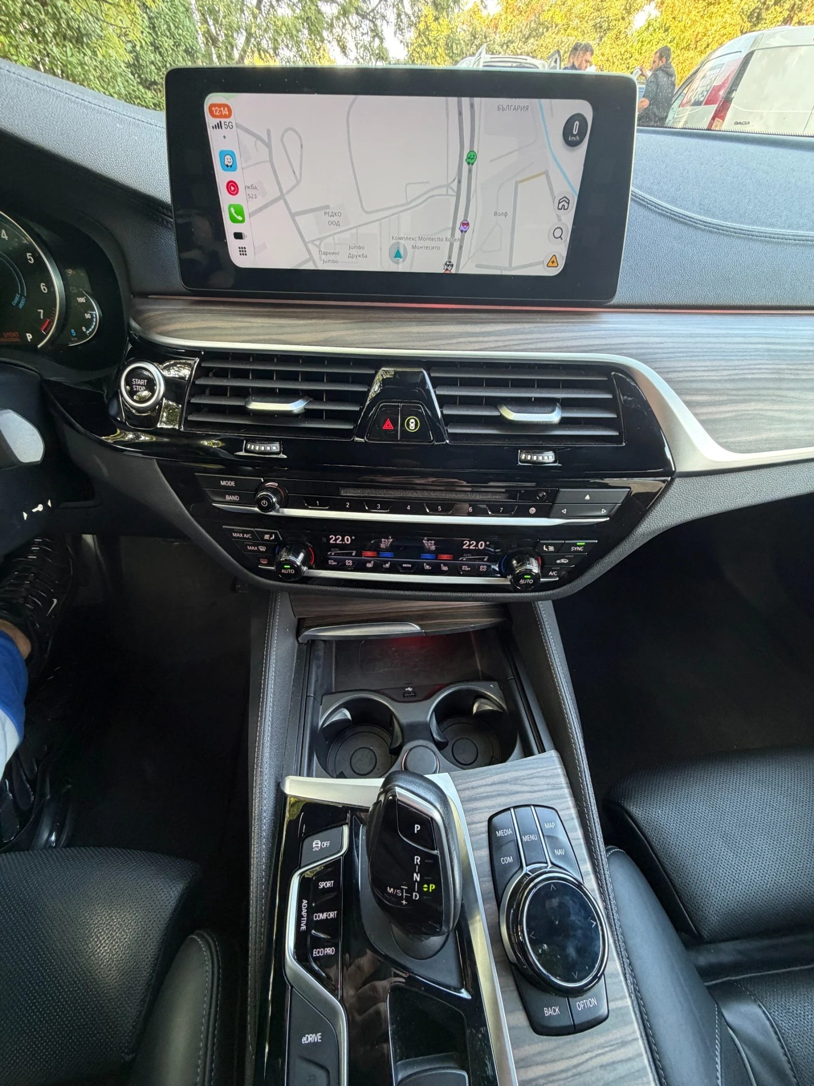 BMW 530E Full, снимка 10 - Автомобили и джипове - 56546103