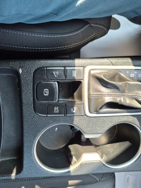 Kia Sportage 1.6D АВТОМАТ, снимка 15