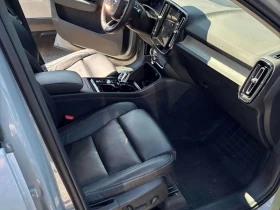 Volvo XC40 Plus Dark Theme  CARFAX, снимка 14
