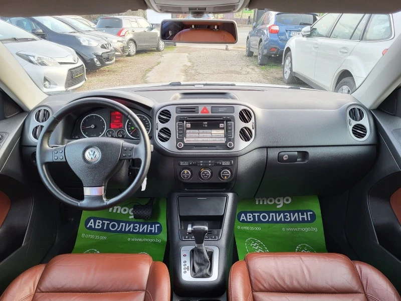 VW Tiguan 2.0 TDI / NAVY/ПАНОРАМА/КАМЕРА/4x4/, снимка 12 - Автомобили и джипове - 43591959