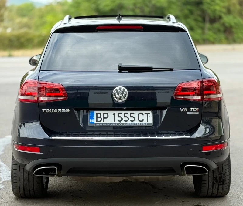VW Touareg X 30TDi 245 * 360 камери* * Панорама* * Дистроник*, снимка 5 - Автомобили и джипове - 51755527