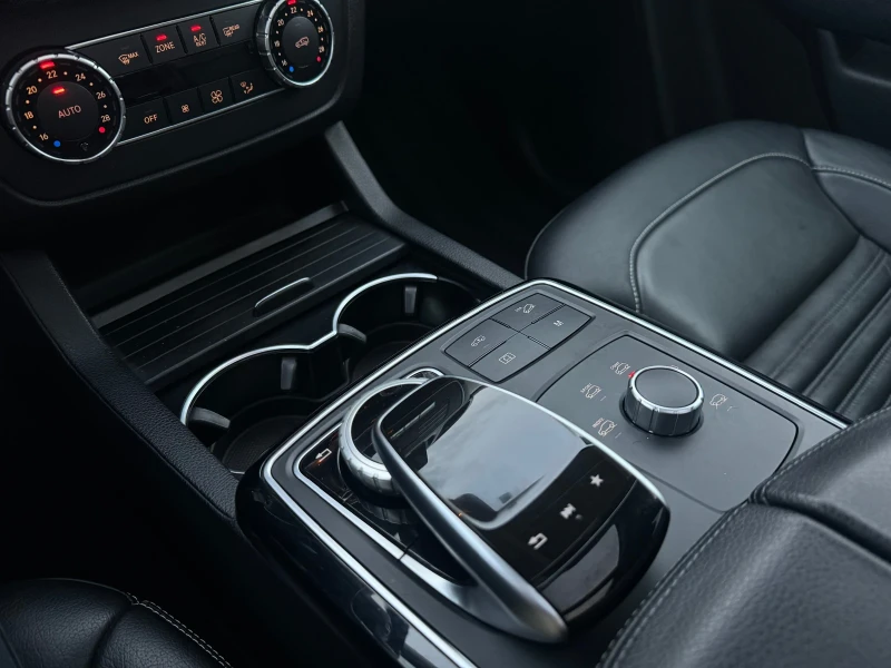 Mercedes-Benz GLE 350 AMG  premium  4matic, снимка 15 - Автомобили и джипове - 52903628