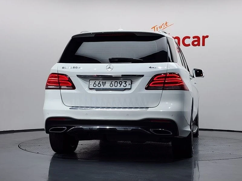Mercedes-Benz GLE GLE350 d 4MATIC Premium| 258�.�.| ���.��������� | Mobile.bg � ����������� 4