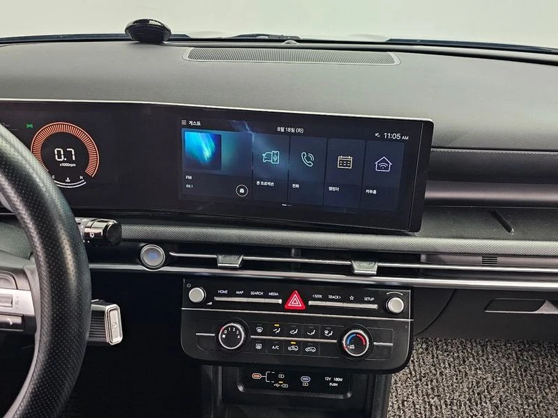 Hyundai Tucson 1.6 Automatic, снимка 13 - Автомобили и джипове - 55735965