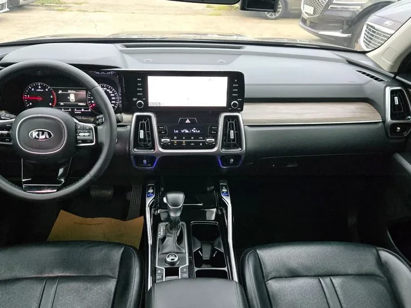 Kia Sorento Diesel 2.2 2Wd Prestige, снимка 9 - Автомобили и джипове - 56118857