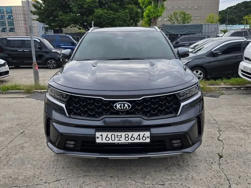 Kia Sorento Diesel 2.2 2Wd Prestige, снимка 2 - Автомобили и джипове - 56118857