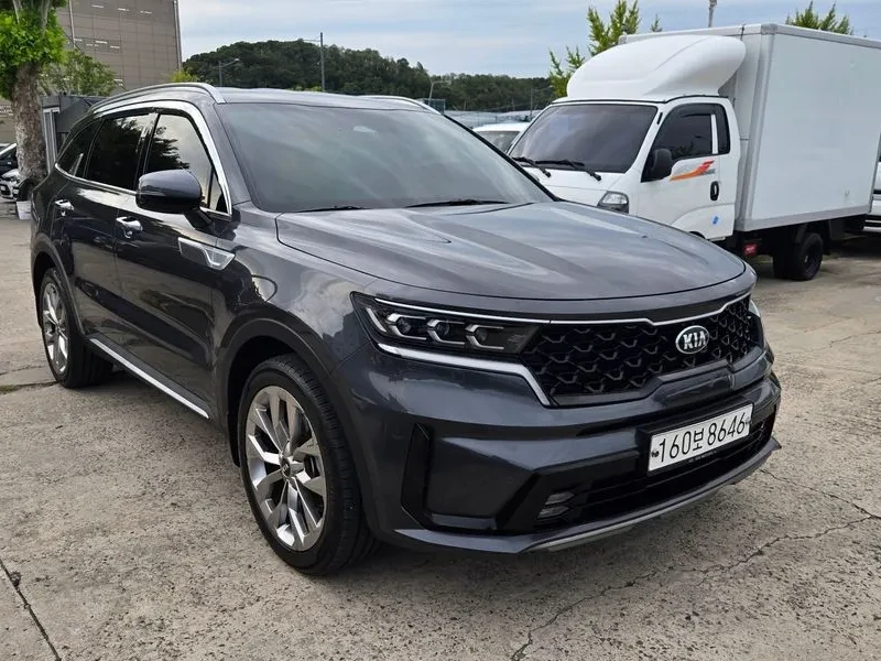 Kia Sorento Diesel 2.2 2Wd Prestige, снимка 3 - Автомобили и джипове - 56118857