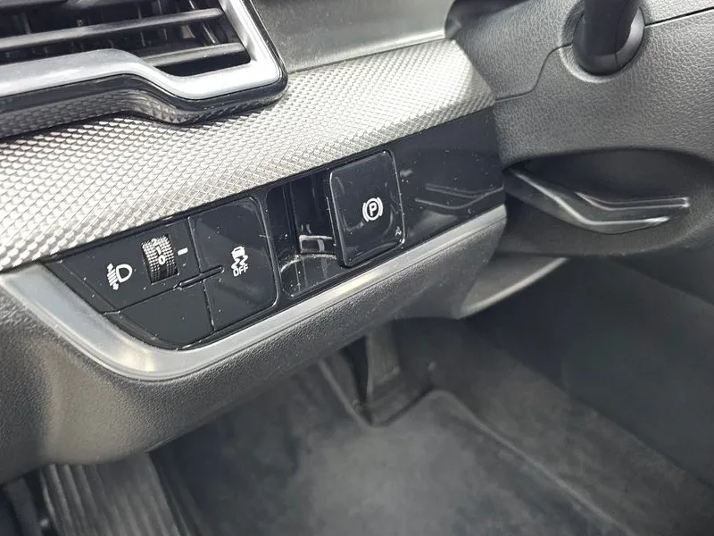 Kia Sportage 1.6 2WD Modern - САМО 30% АВАНС, снимка 14 - Автомобили и джипове - 56220760
