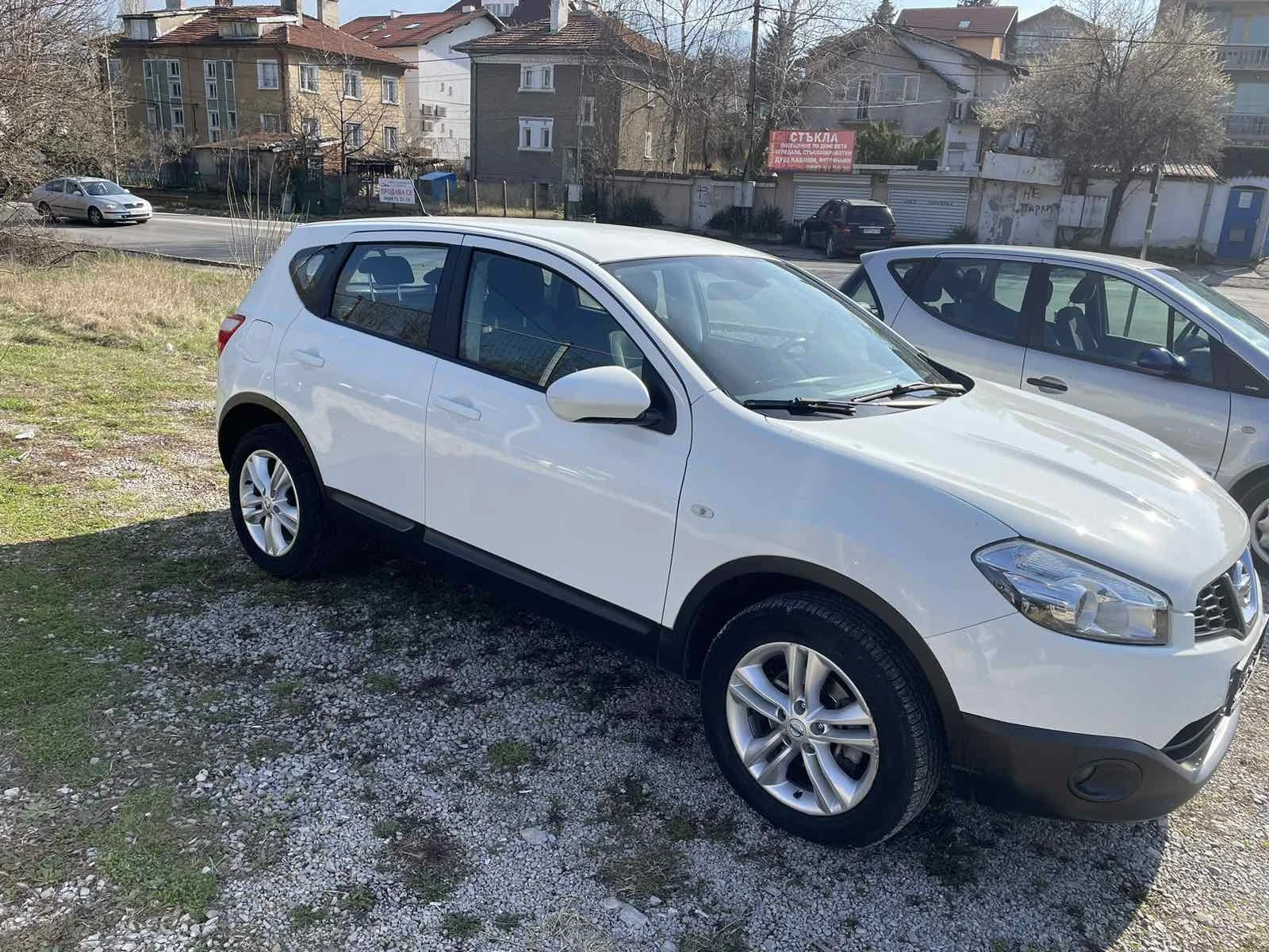 Nissan Qashqai 1.6i - изображение 3