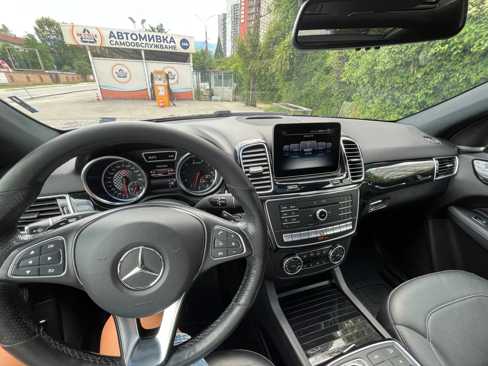 Mercedes-Benz GLE 43 AMG  - изображение 7