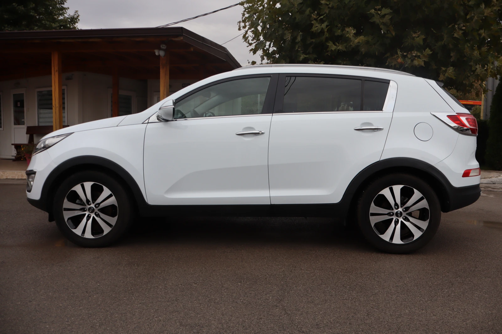 Kia Sportage 1.7CRDI* TOP - изображение 8