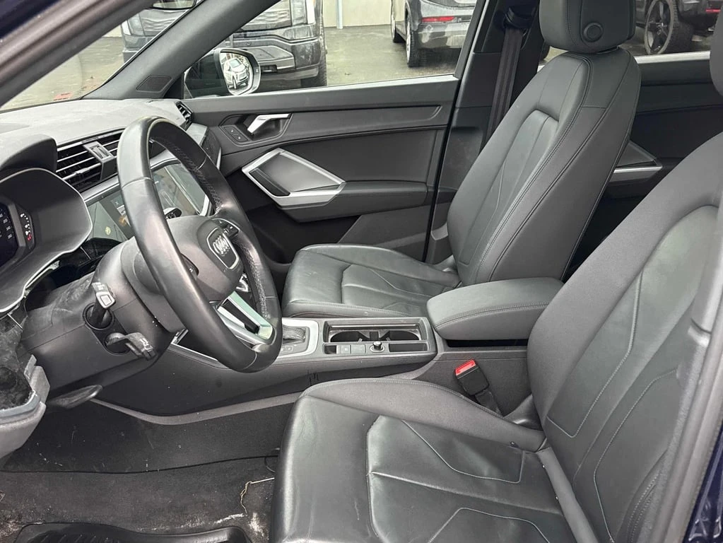 Audi Q3 * 45 TFSI quattro * CARFAX * ЦЕНА ДО БГ - изображение 10