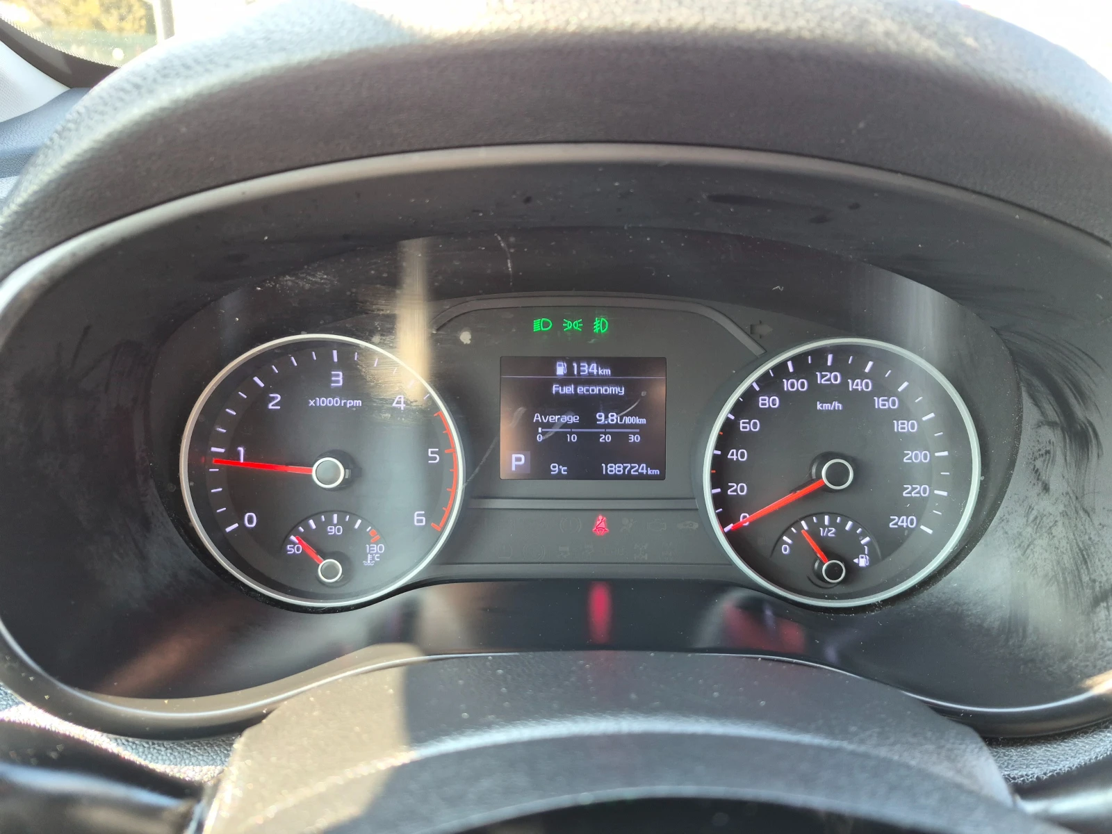 Kia Sportage 1.6D АВТОМАТ, снимка 14 - Автомобили и джипове - 53734730