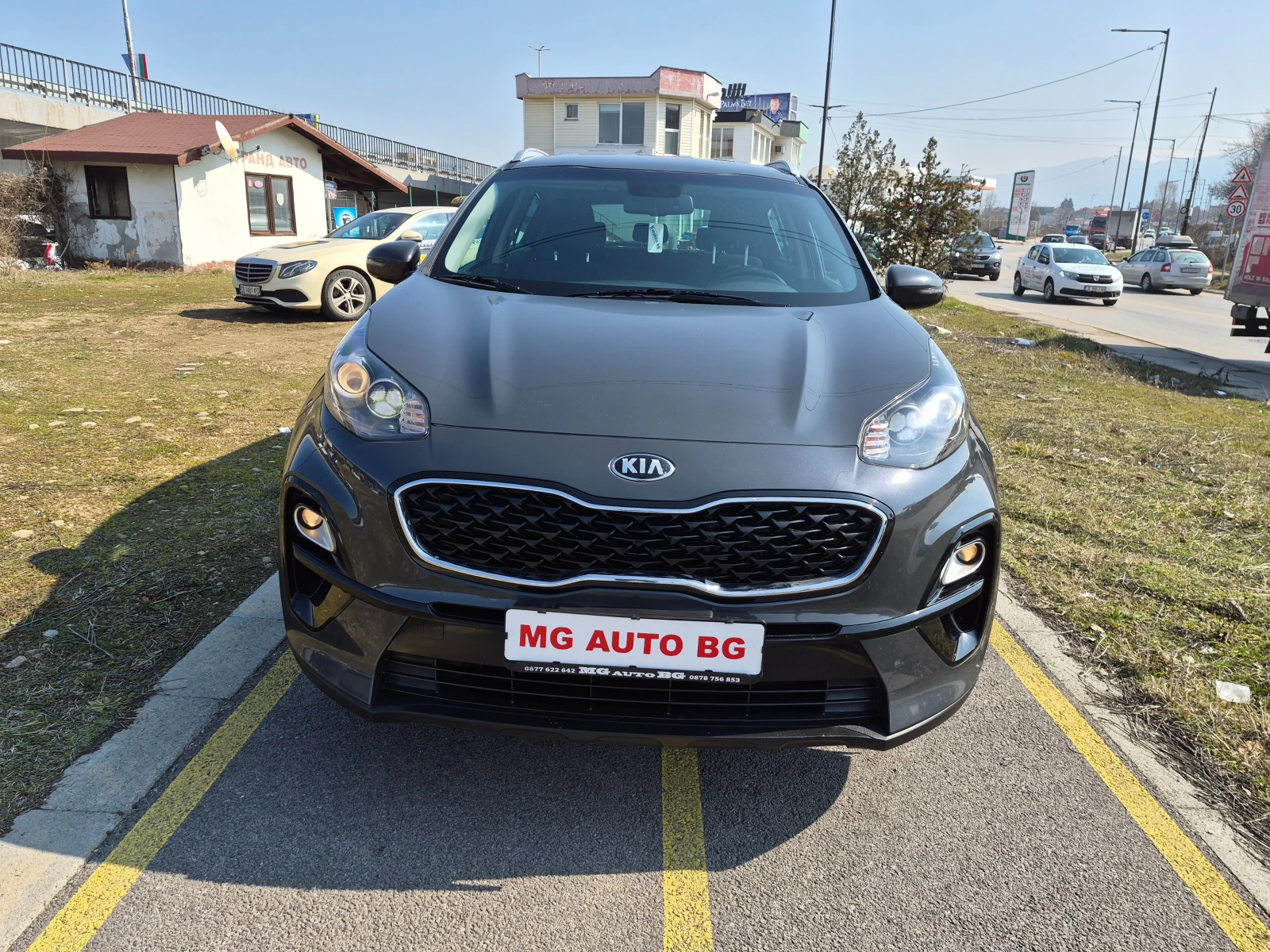 Kia Sportage 1.6D АВТОМАТ, снимка 2 - Автомобили и джипове - 53734730