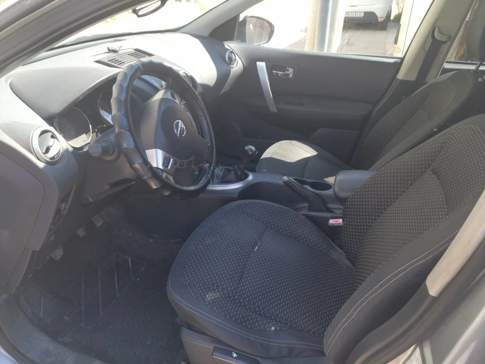 Nissan Qashqai, снимка 3 - Автомобили и джипове - 54030201