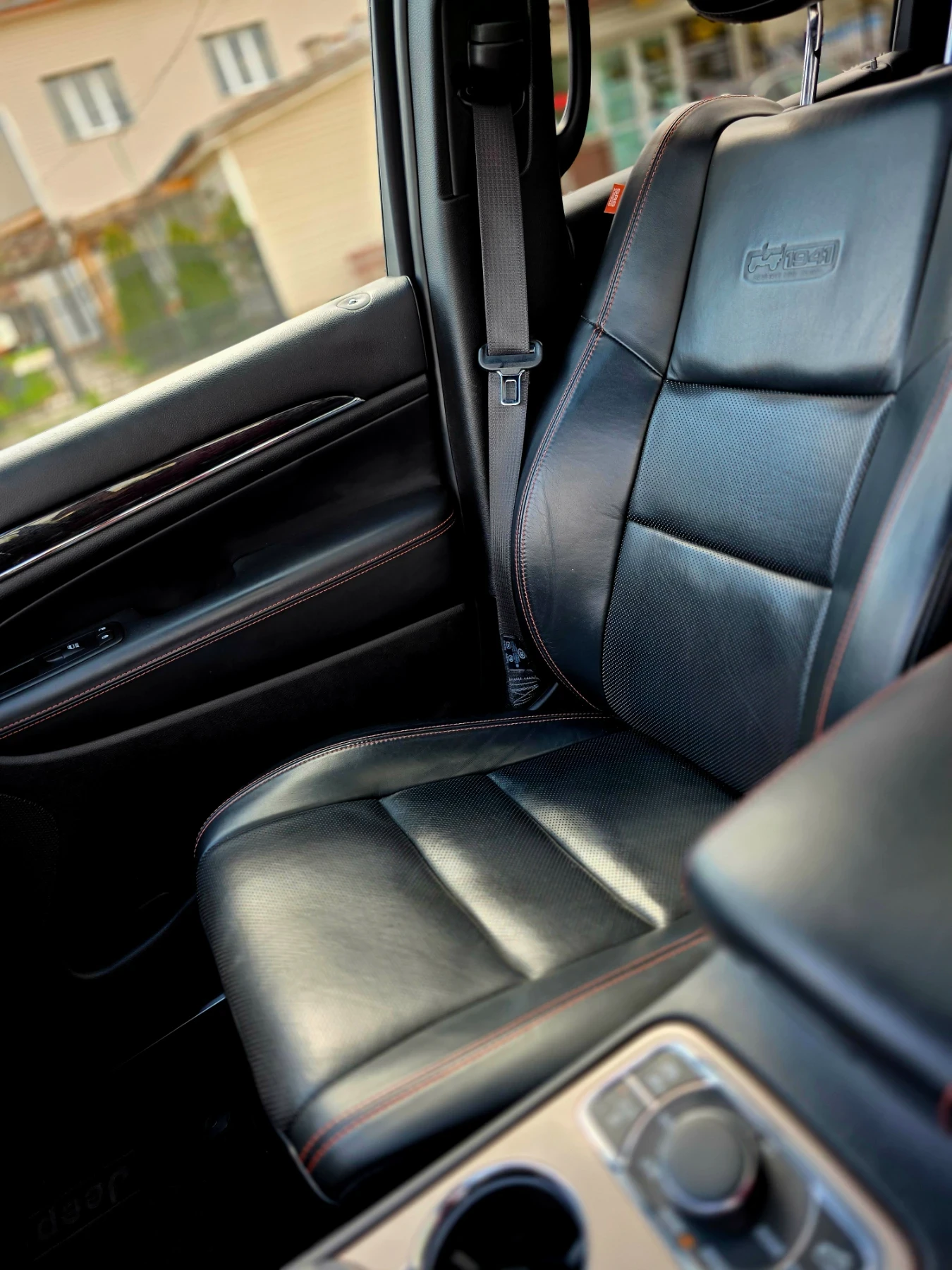 Jeep Grand cherokee * 75th Anniversary Edition * 3.0 CRD * FULL, снимка 11 - Автомобили и джипове - 54295132