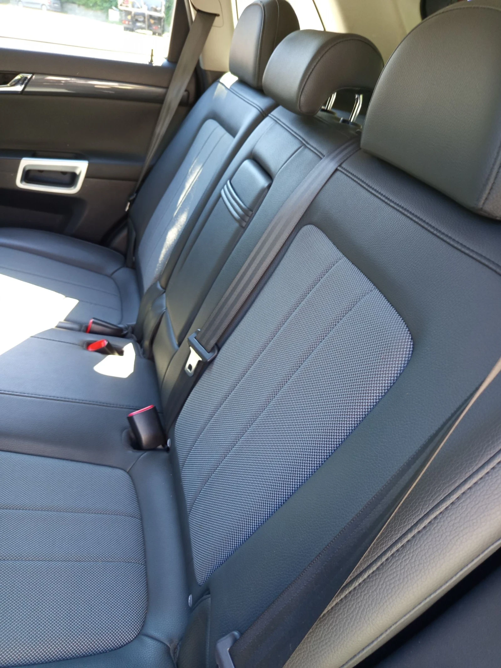 Opel Antara 2.0CDTI 4x4, снимка 7 - Автомобили и джипове - 55282295