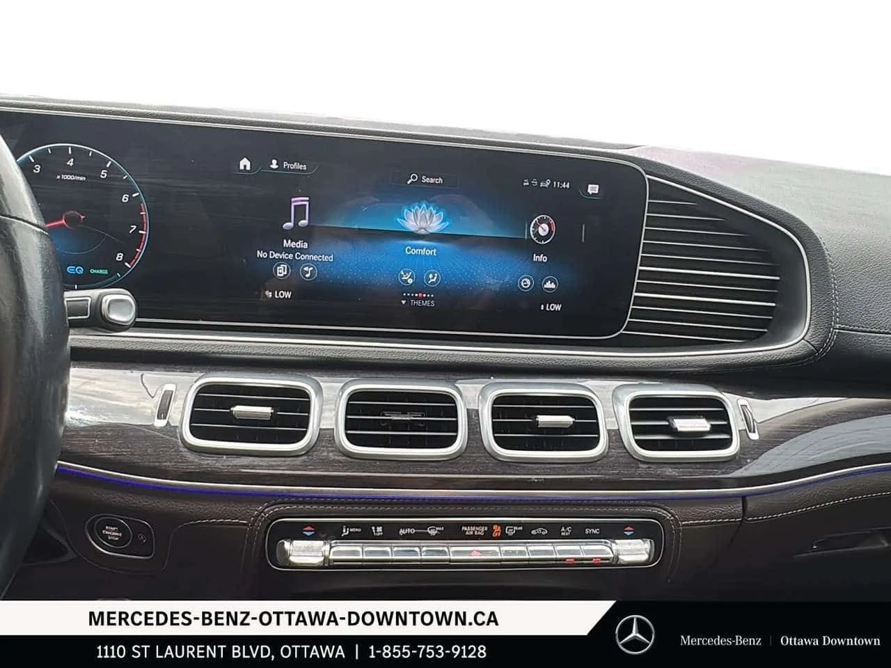 Mercedes-Benz GLE 450 4MATIC AMG-Line CARFAX, снимка 16 - Автомобили и джипове - 55722525