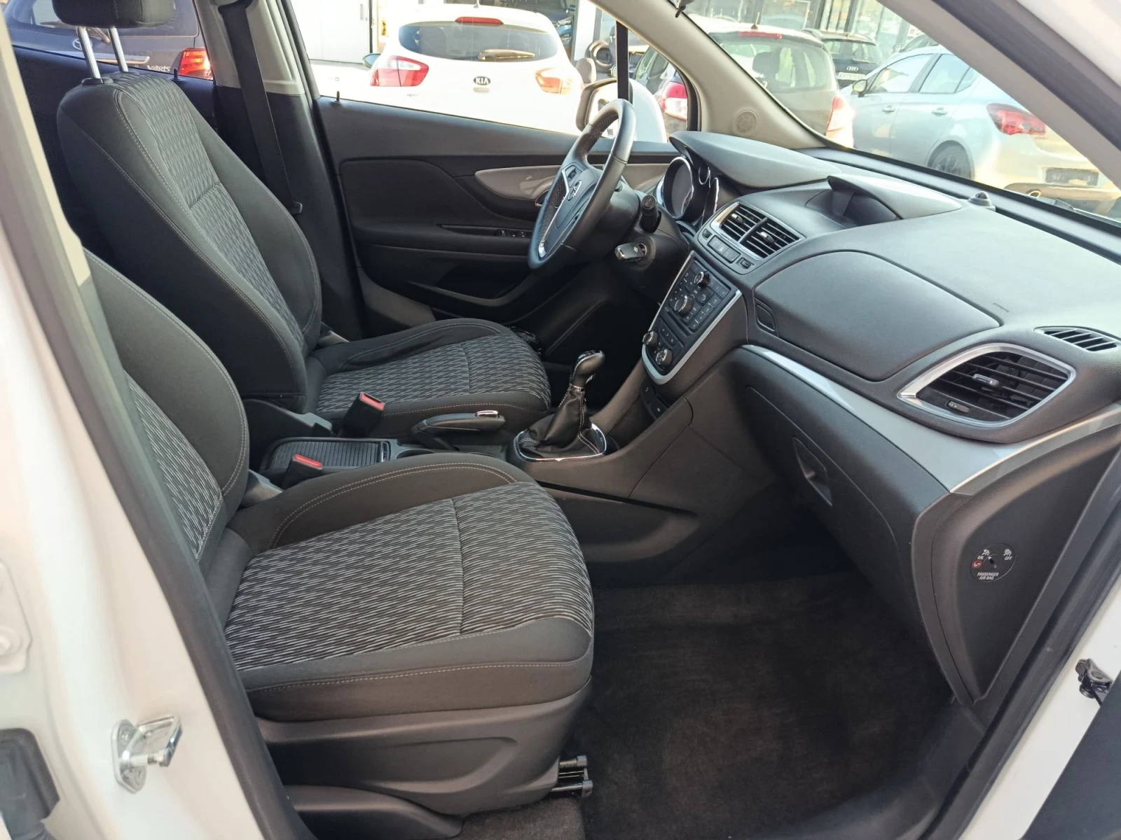 Opel Mokka 1.7CDTI 4x4 130кс., снимка 8 - Автомобили и джипове - 56638639