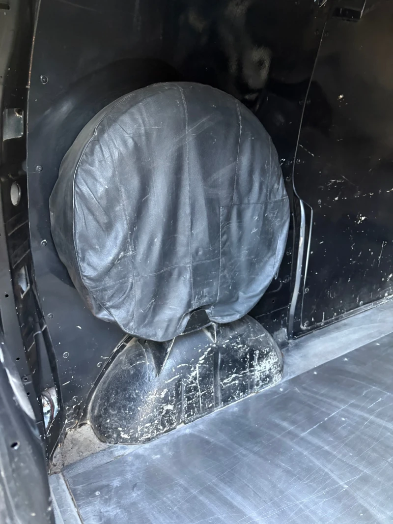 Mercedes-Benz Vito 2.2 cdi, снимка 9 - Бусове и автобуси - 52299339