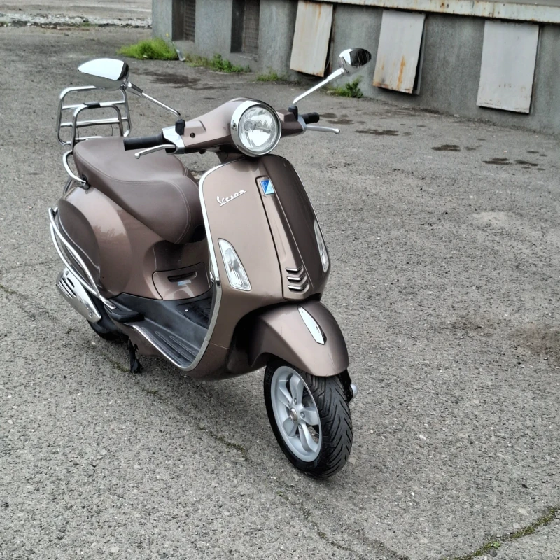 Vespa Primavera