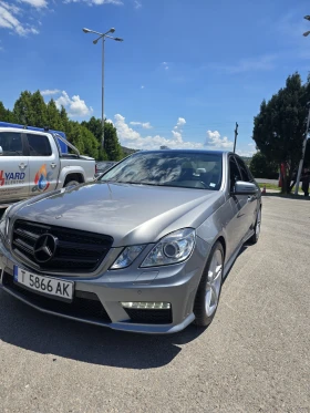 Mercedes-Benz E 300 Амг пакет, снимка 1