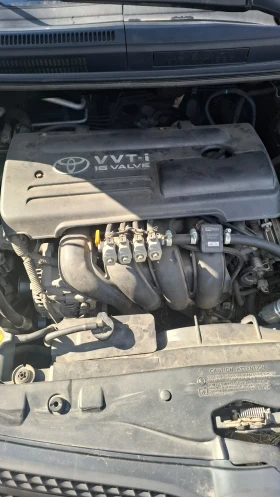 Toyota Corolla verso 1.8 , снимка 12