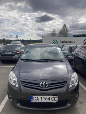 Toyota Auris, снимка 1