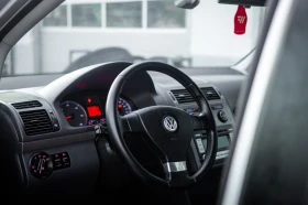 VW Touran 1.9 TDI, снимка 6