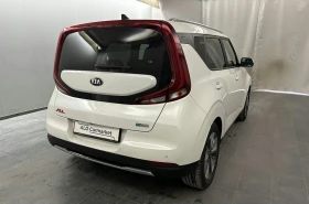 Kia Soul e-Soul 64 kWh (204кс) КАТО НОВА, снимка 4