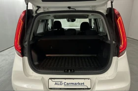 Kia Soul e-Soul 64 kWh (204кс) КАТО НОВА, снимка 10