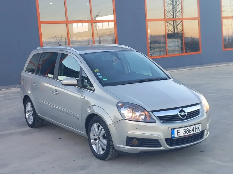 Opel Zafira, снимка 3 - Автомобили и джипове - 43487250