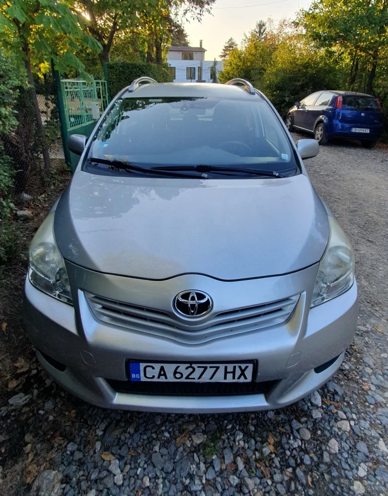 Toyota Verso 118km, снимка 1 - Автомобили и джипове - 47204347