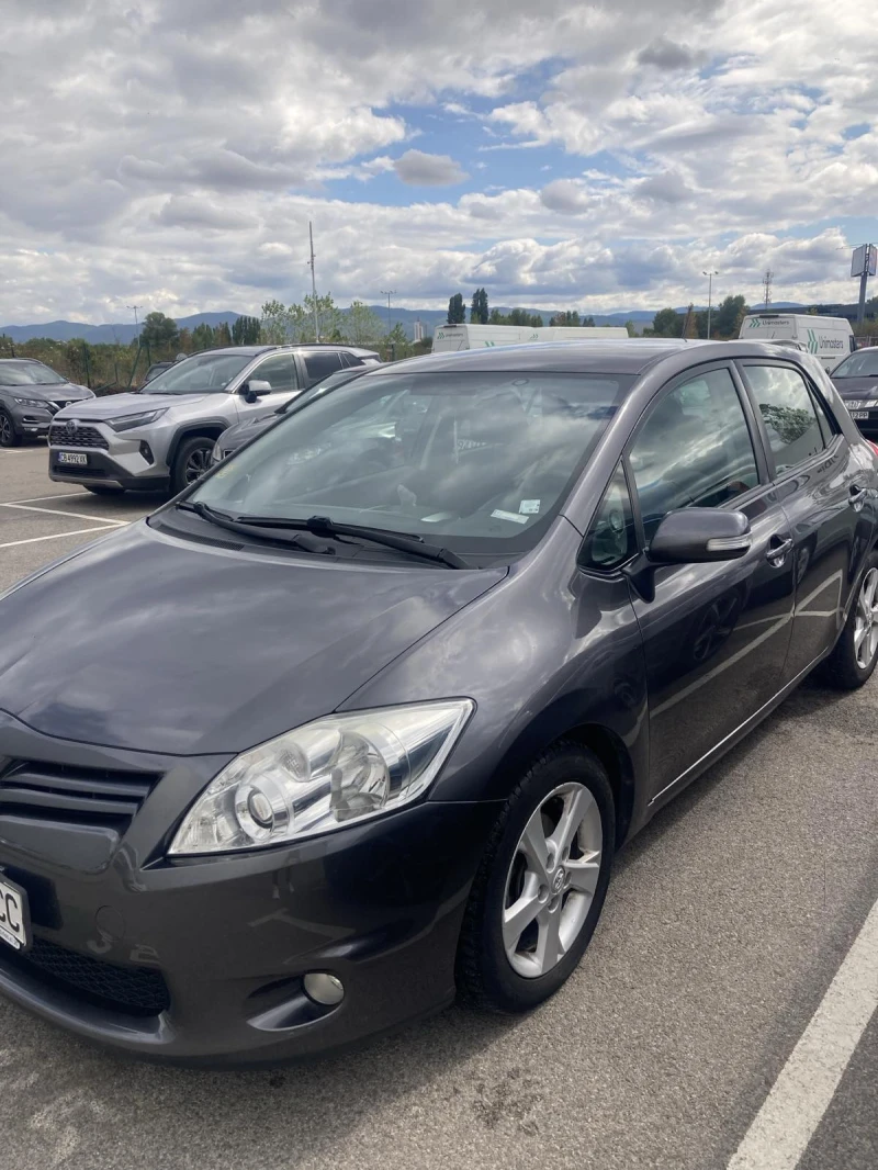 Toyota Auris, снимка 3 - Автомобили и джипове - 47341102