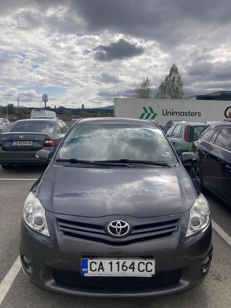 Toyota Auris, снимка 1 - Автомобили и джипове - 47341102