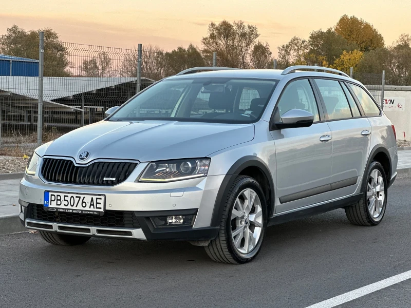 Skoda Octavia Scout 2.0, 184кс, 4х4, 6 ст. автомат, климатроник, снимка 1 - Автомобили и джипове - 47846545