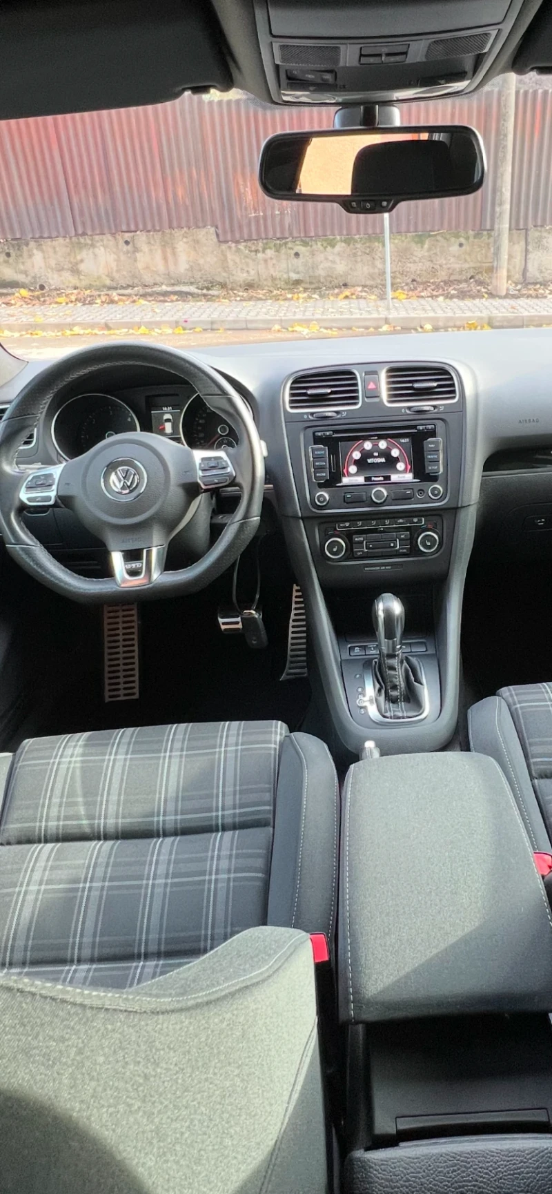 VW Golf GTD, снимка 10 - Автомобили и джипове - 48210958