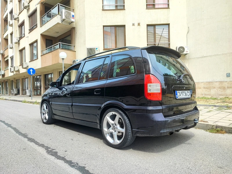 Opel Zafira OPC, снимка 1 - Автомобили и джипове - 48246837