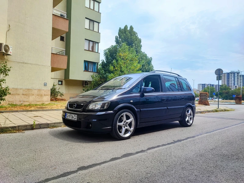 Opel Zafira OPC, снимка 4 - Автомобили и джипове - 48246837