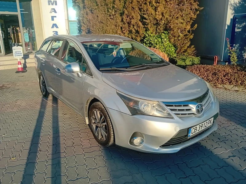 Toyota Avensis 2.0 D4D, снимка 1 - Автомобили и джипове - 48376779