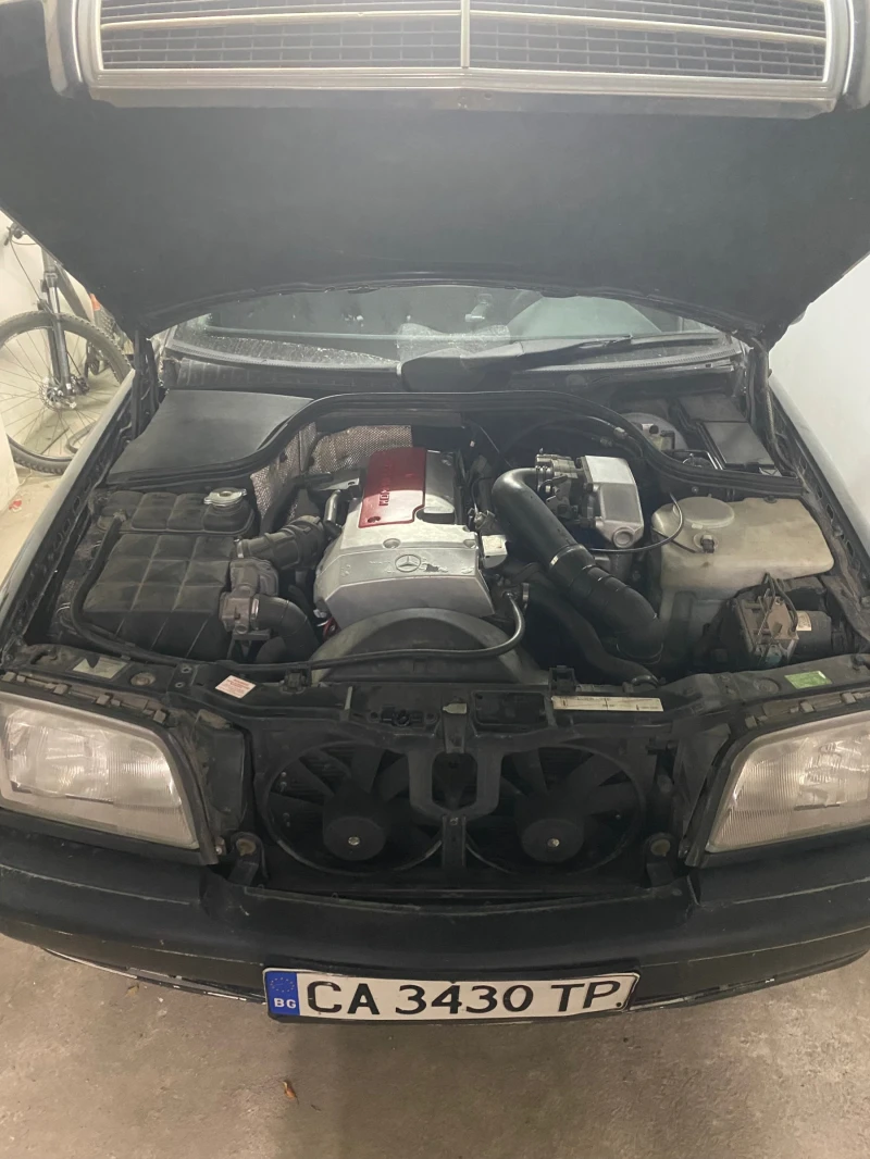 Mercedes-Benz C 200 Kompressor, снимка 10 - Автомобили и джипове - 48621160