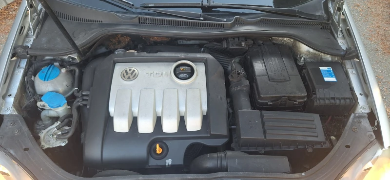 VW Golf 1.9 TDI EDITION, снимка 7 - Автомобили и джипове - 49063382