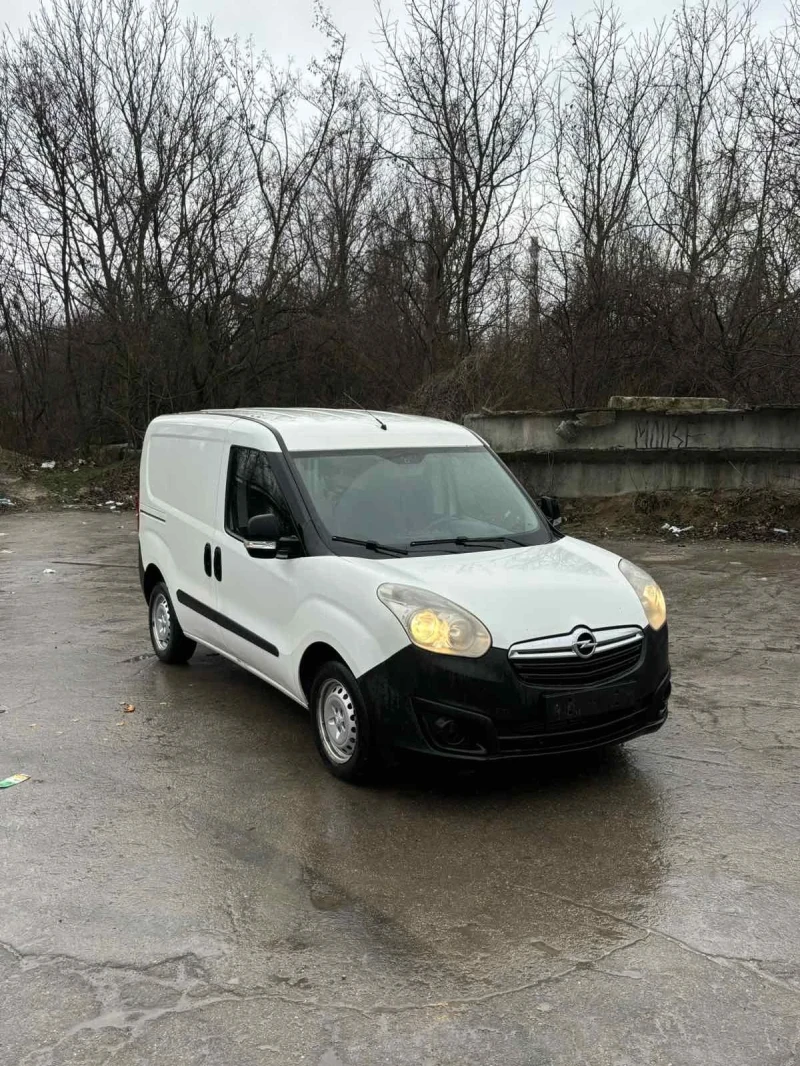 Opel Combo klimatik, снимка 5 - Автомобили и джипове - 49312214