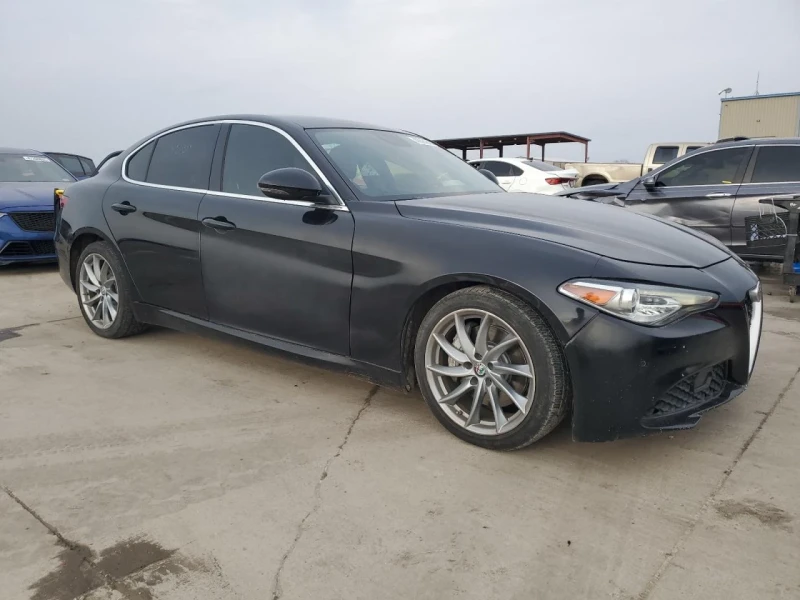 Alfa Romeo Giulia, снимка 3 - Автомобили и джипове - 49553444