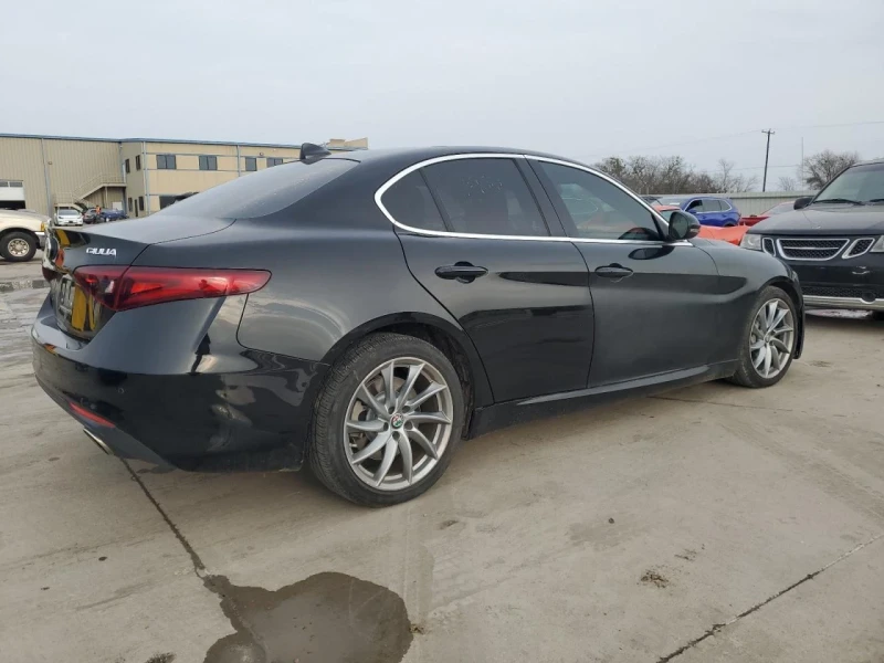 Alfa Romeo Giulia, снимка 4 - Автомобили и джипове - 49553444