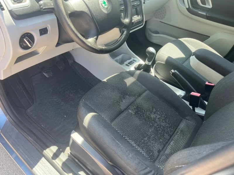 Skoda Roomster 1.4, снимка 9 - Автомобили и джипове - 50688132