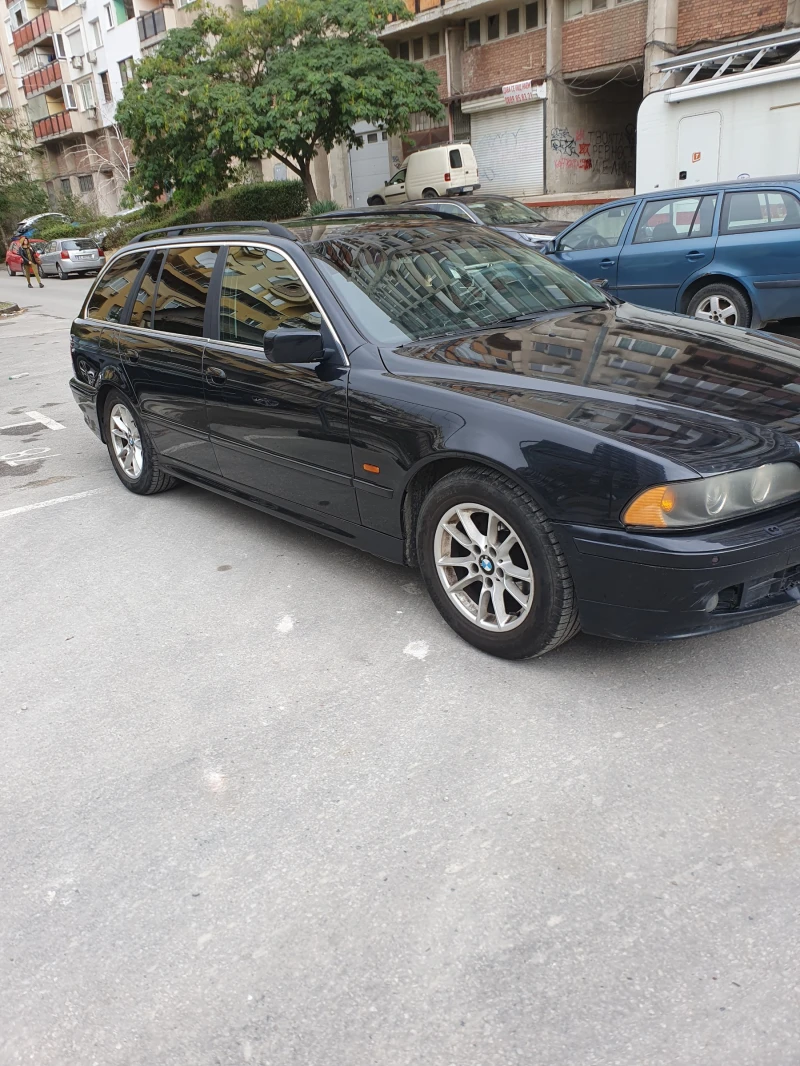 BMW 525 i, снимка 3 - Автомобили и джипове - 51919023