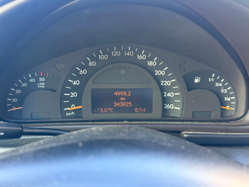 Mercedes-Benz C 220 2.2CDI , снимка 15 - Автомобили и джипове - 53112298