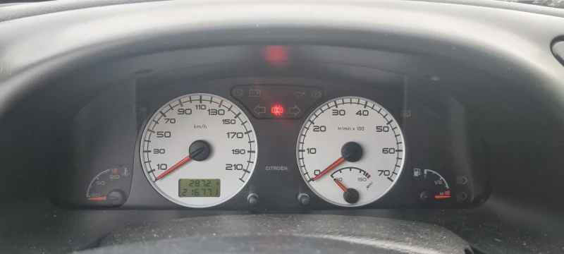 Citroen Xsara, снимка 5 - Автомобили и джипове - 53298140