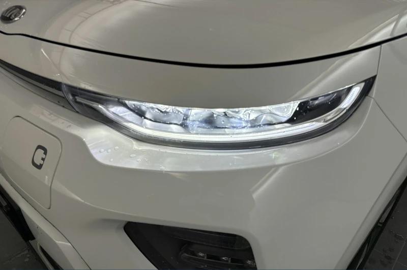 Kia Soul e-Soul 64 kWh (204кс) КАТО НОВА, снимка 5 - Автомобили и джипове - 53457360